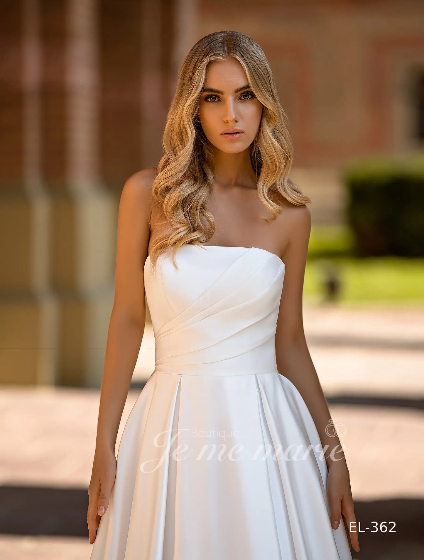 EL-362 Robe de mariée Blanc diamant satin luisant bustier ligne A