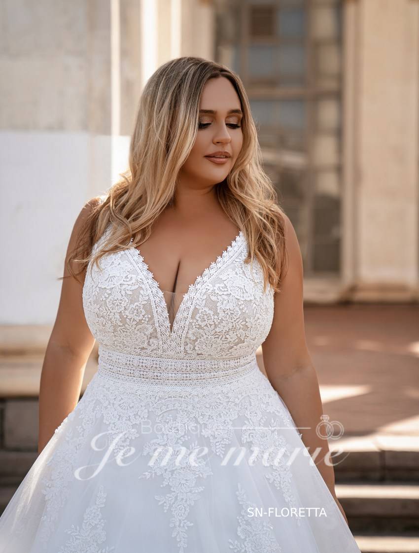 SN-FLORETTA Robe de mariée satin Ivoire en dentelle en dentelle taille plus