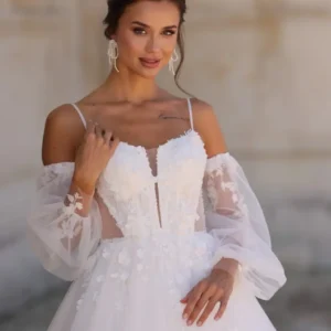 LI-1054 tulle ornée de dentelle