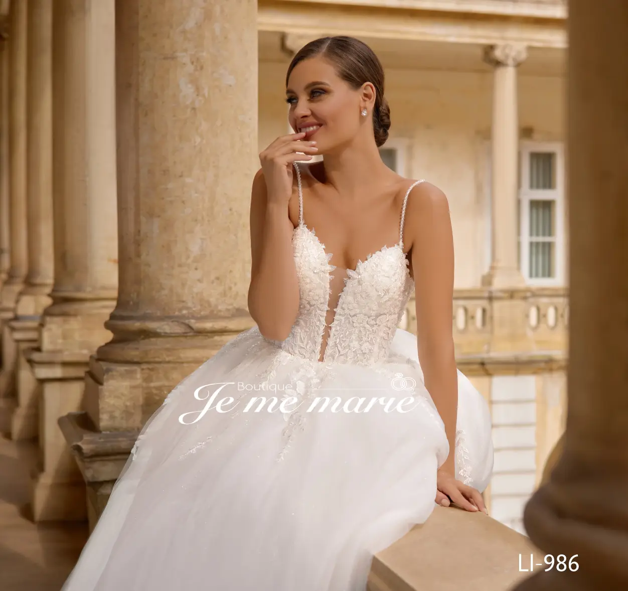 LI-986 robe princesse en tulle
