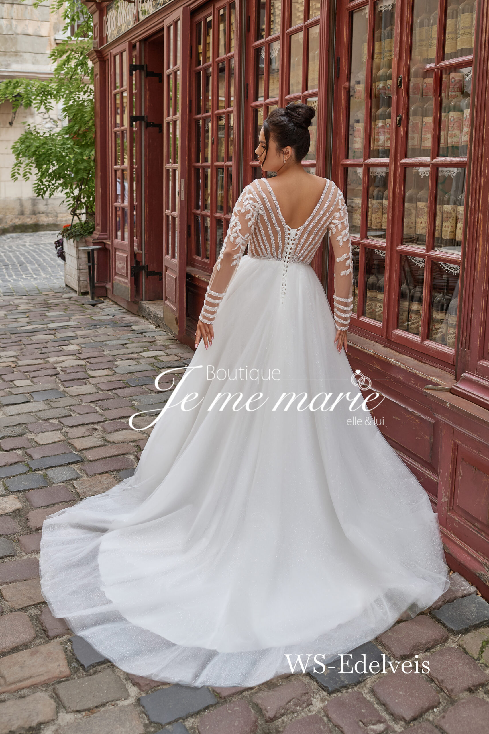 robe de mariée en tulle brodé moderne et détails raffinés ws edelveis robe de mariée en tulle brodé moderne et détails raffinés ws edelveis